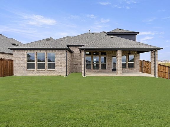 4th image of 3861 Poppywood Dr