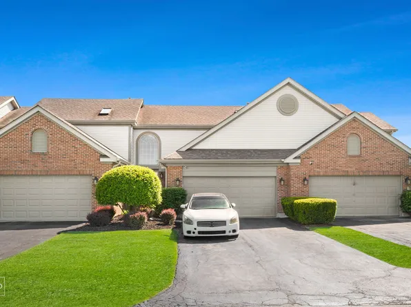14 Corinth Ct, Tinley Park, IL 60477