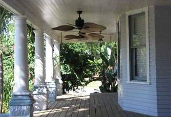 3rd image of 402 W Marion Ave