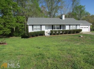 4605 Laurel Brook Dr, Flowery Branch, GA 30542