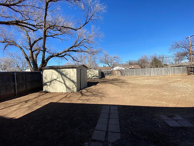 5206 Floyd Ave — Photo 11