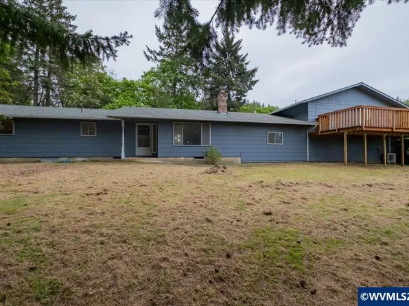 38113 Golden Valley Dr, Lebanon, OR 97355