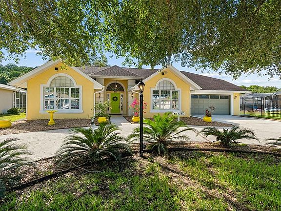2nd image of 12728 Flamingo Pkwy