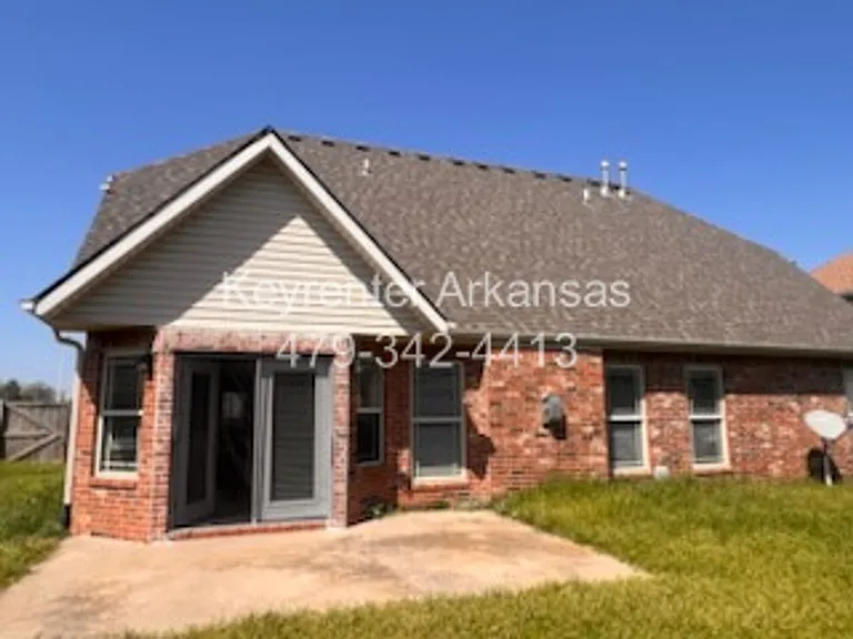 711 Saddlehorn Dr — Photo 14