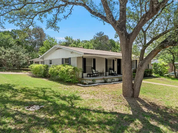357 Sharron Dr, Woodway, TX 76712