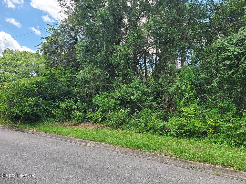 1st image of 508 W Winnemissett Ave