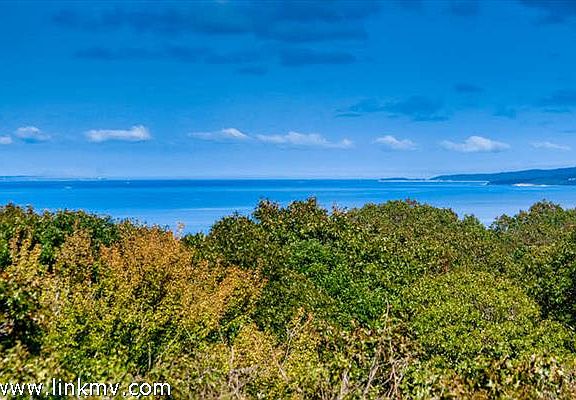 Aquinnah water view home views