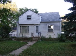 5736 N 92nd St, Milwaukee, WI 53225
