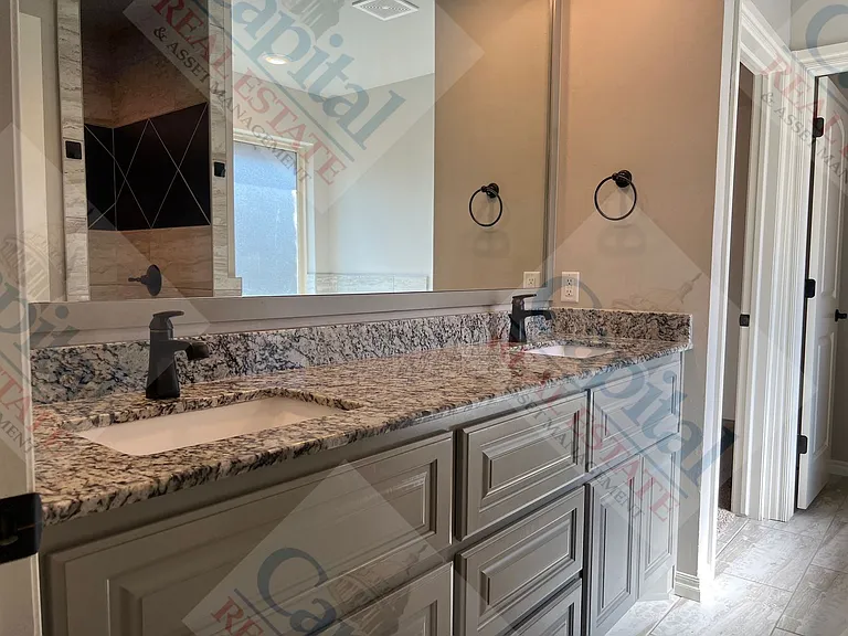 3316 NW 158th Ter — Photo 18
