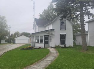 204 N Oak St, Redkey, IN 47373