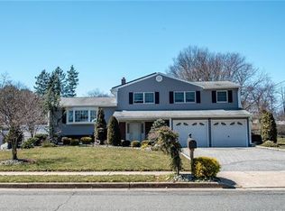 25 Annette Dr, Edison, NJ 08820