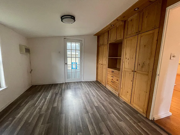 7163 Chandler Ave — Photo 12