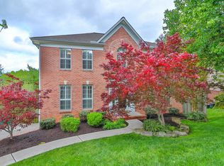 1016 Paddington Rd, Knoxville, TN 37922