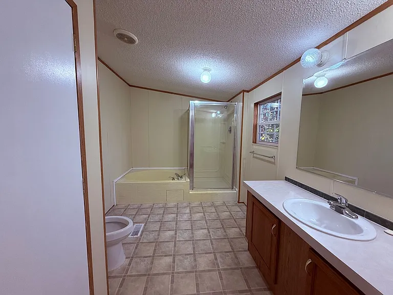 1650 Keisters Branch Rd — Photo 8