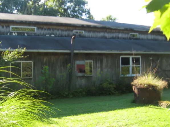 2 Montana Ln, Springville, IN 47462