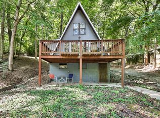 111 Lakeshore Dr, Dover, TN 37058