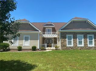 1000 Saint Johns Ave, Matthews, NC 28104