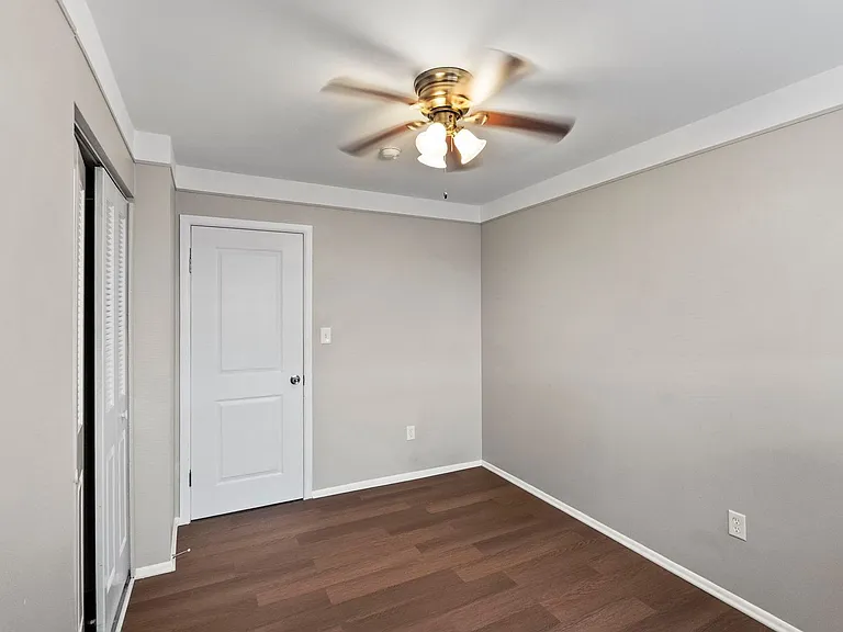 1257 Jerry Ave — Photo 12