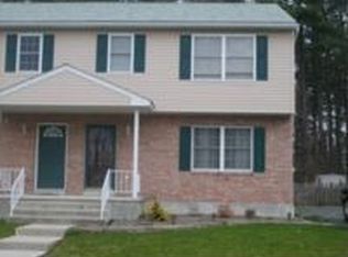 26 Quinter Ln, Temple, PA 19560