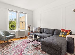 561 41st St APT 4A, Brooklyn, NY 11232