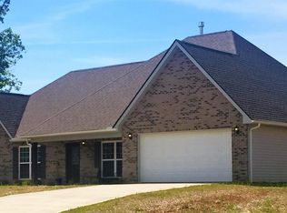 1807 Griffitts Mill Cir, Maryville, TN 37803