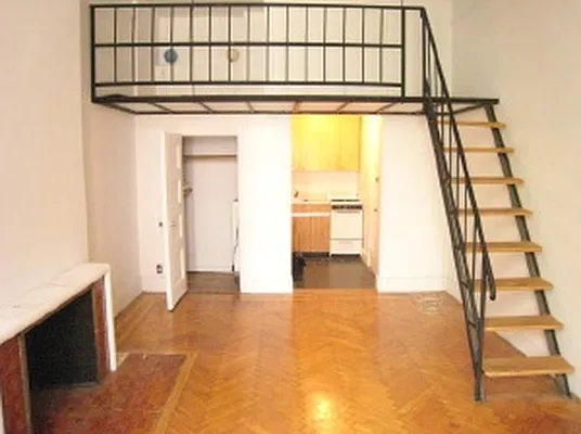 Rented by Cooper & Cooper Real Estate | media 88