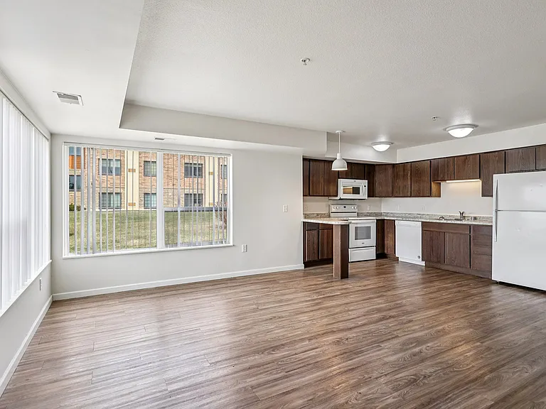 Valleyhigh Flats — Photo 17