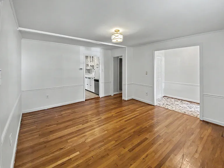 519 Woodland Dr — Photo 9