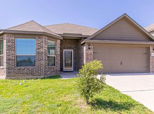 4137 Well Made Rd, Crowley, TX 76036