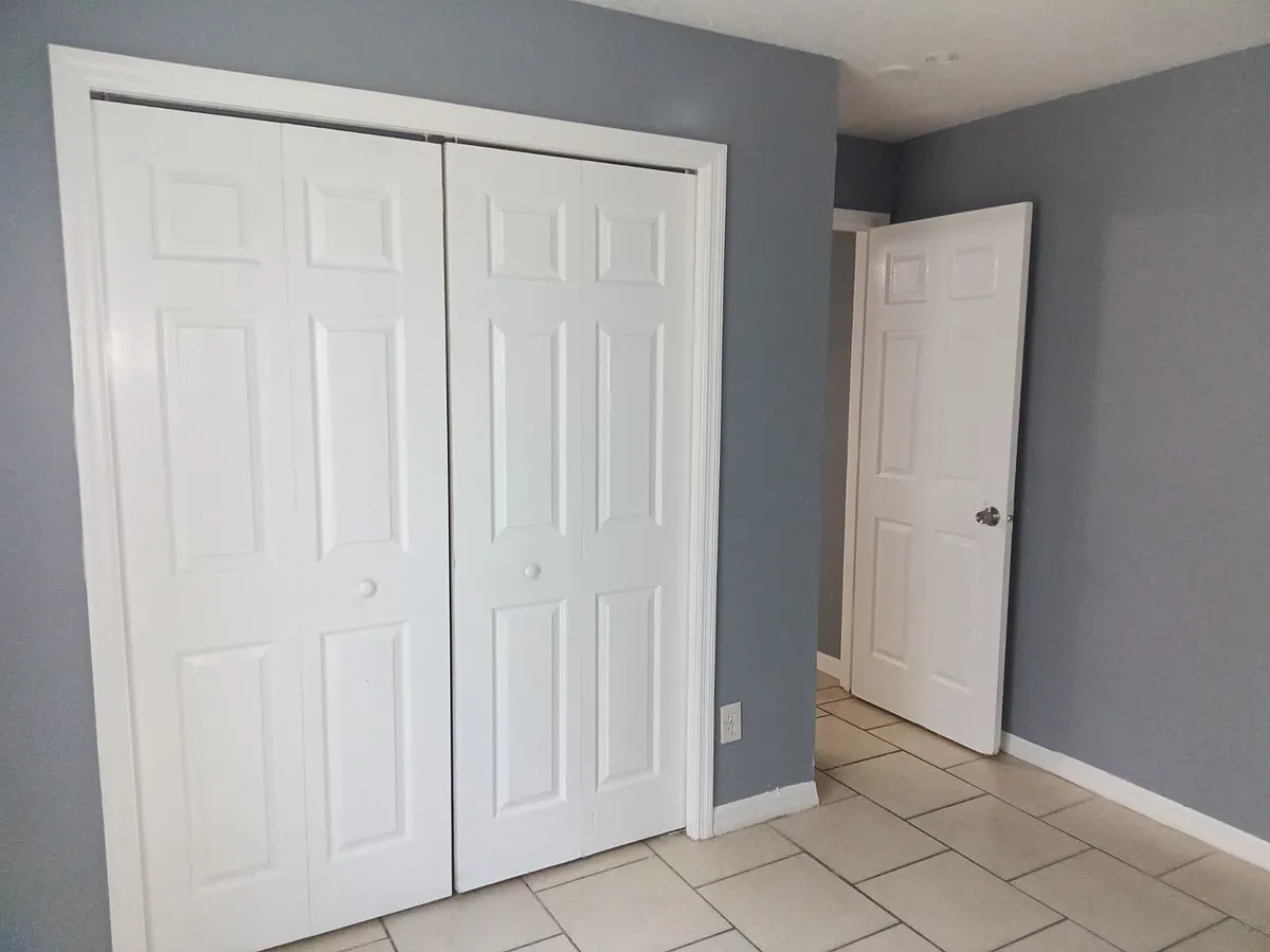 Building Photo - 3605 N 54th St