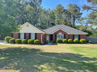 102 Dover Ct, Guyton, GA 31312
