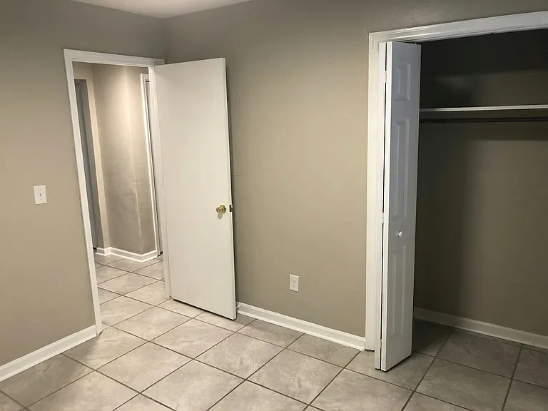 Bedroom #1