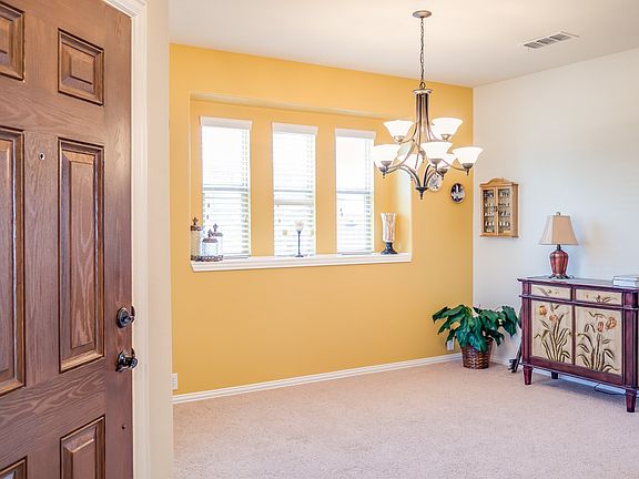 4th image of 2668 Deer Hollow Dr
