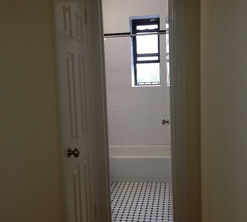 4th image of 17290 Highland Ave APT 6P
