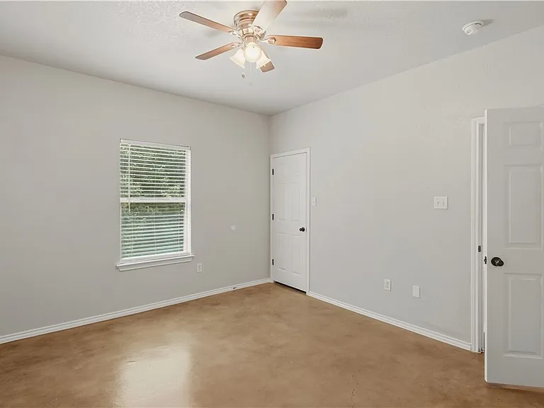 193 Rosedale Ave — Photo 16