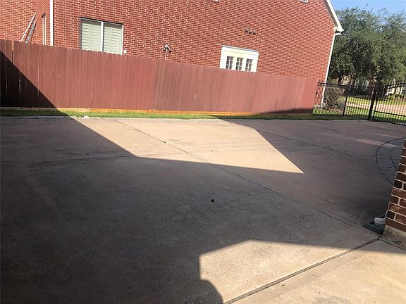 5th image of 8538 Sunrise Meadow Ln