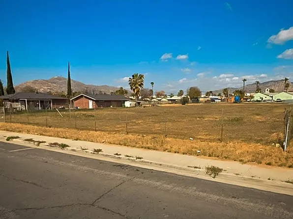 24296 Webster Ave, Moreno Valley, CA 92553