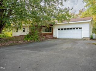 669 Ash Grove Road, Cambridge, NY 12816