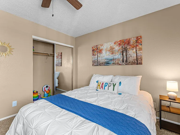 8742 W Meadowbrook Ave — Photo 19