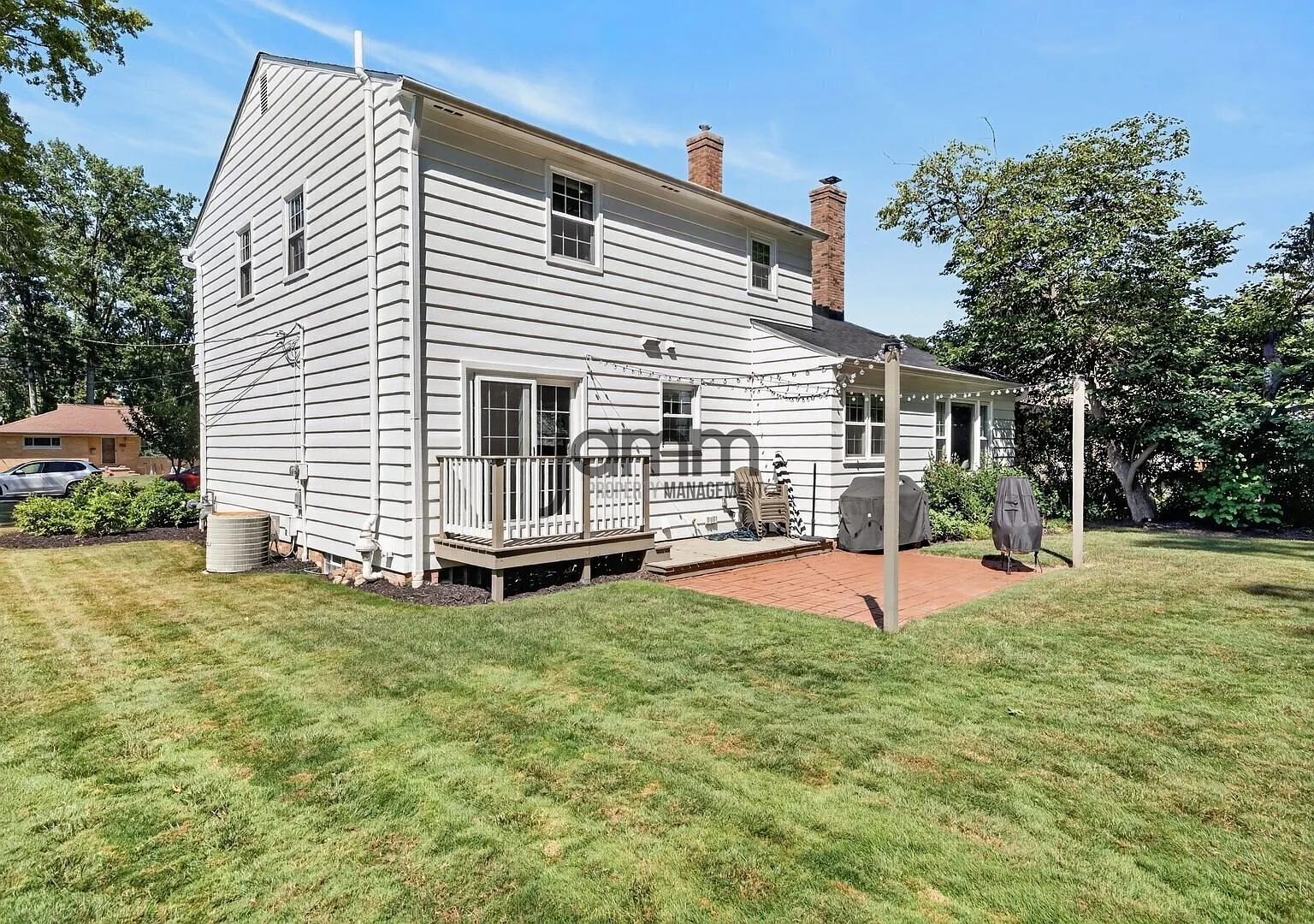 Coming Soon! Stunning 3 Bed, 1.5 Bath Home In North Olmsted — Photo 3