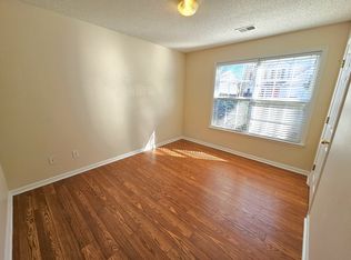 211 Shipyard Ln, Greer, SC 29650