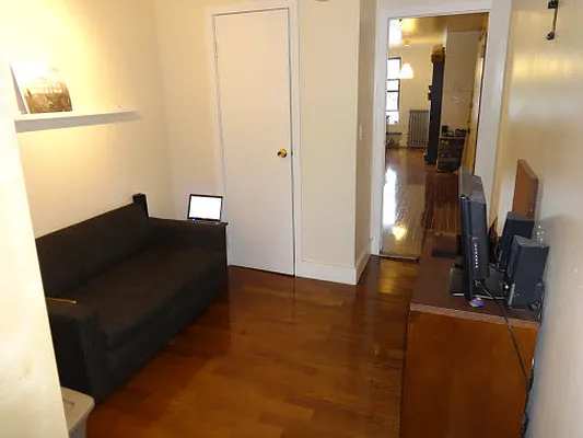 Rented by 5 Boro Realty Corp | media 16