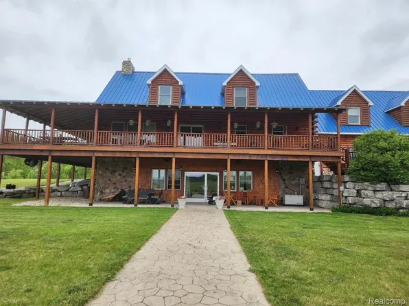 3431 Angies Way, Frederic, MI 49733