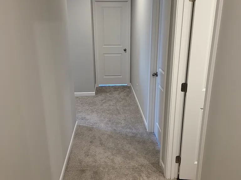 1019 Spring Hill Dr — Photo 9