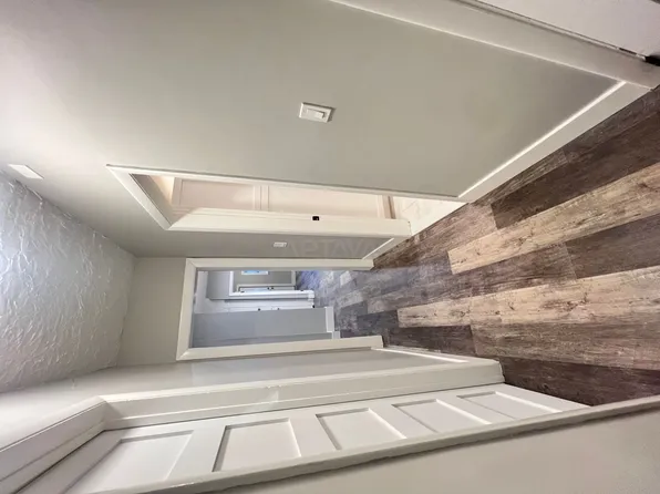 9 Stevens St #10, Medford, MA 02155