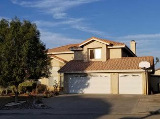36426 Ironhorse Dr, Palmdale, CA 93550