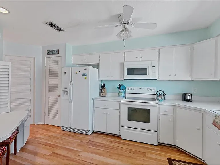 1336 Benjamin Franklin Dr #F2 — Photo 13