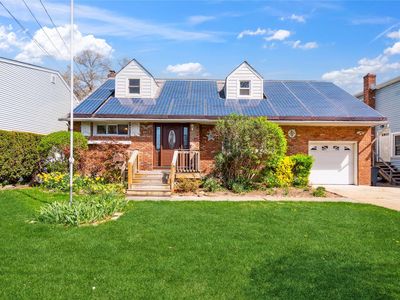 1907 Carroll Avenue, Merrick, NY, 11566
