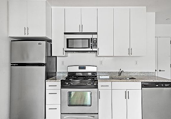 5th image of 620 W 143rd St APT 11B