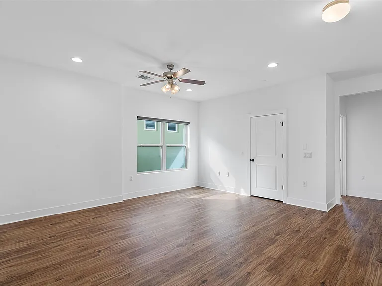 3120 Tom Miller St — Photo 19